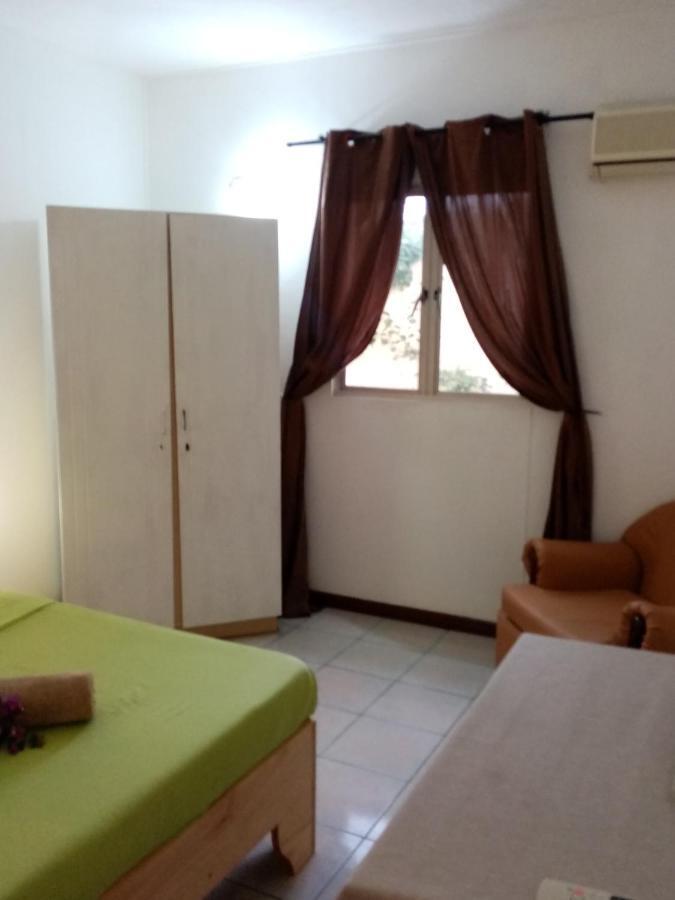 Appartamento Chez Nous Pereybere Beach Esterno foto